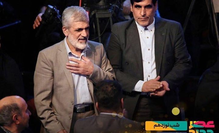 هدیه شرکت کننده آبادانی به علیخانی /