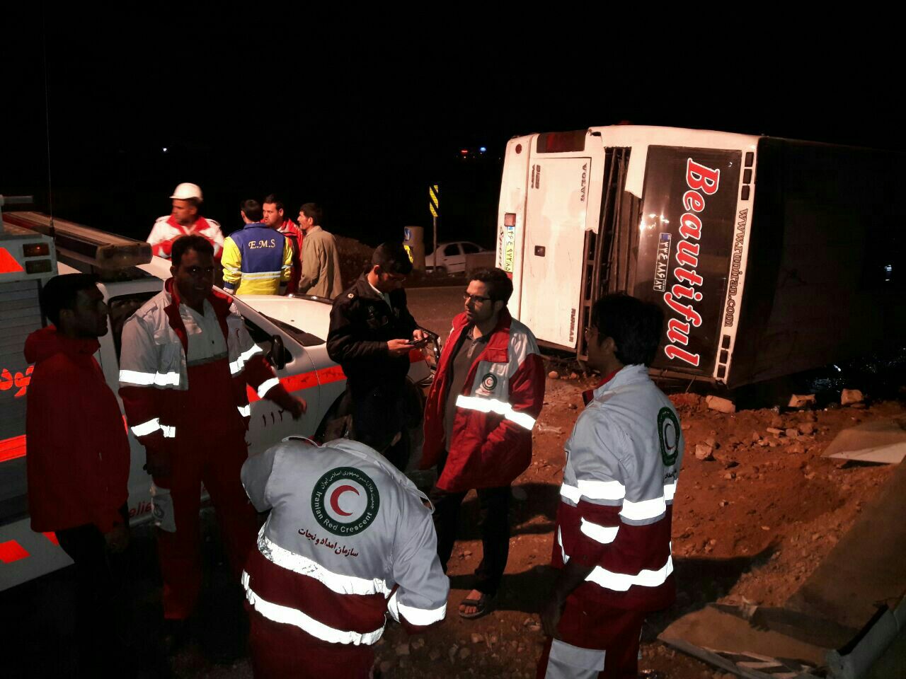 ۲۱مصدوم دراثر سبقت غیرمجاز سمند