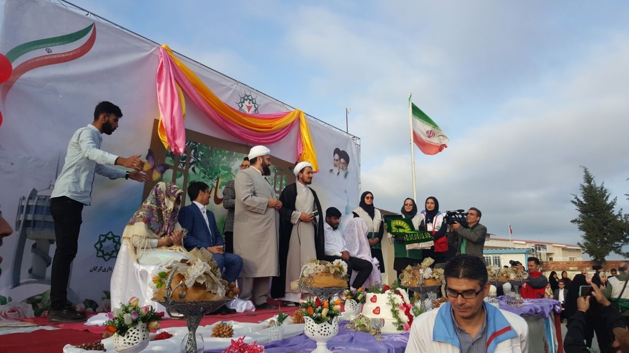 مراسم ازدواج زوج&zwnj;های گلستانی به سبک جهادی در روز عید مبعث