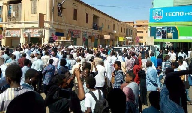 درگیری پلیس سودان با تظاهرکنندگان علیه رئیس جمهور