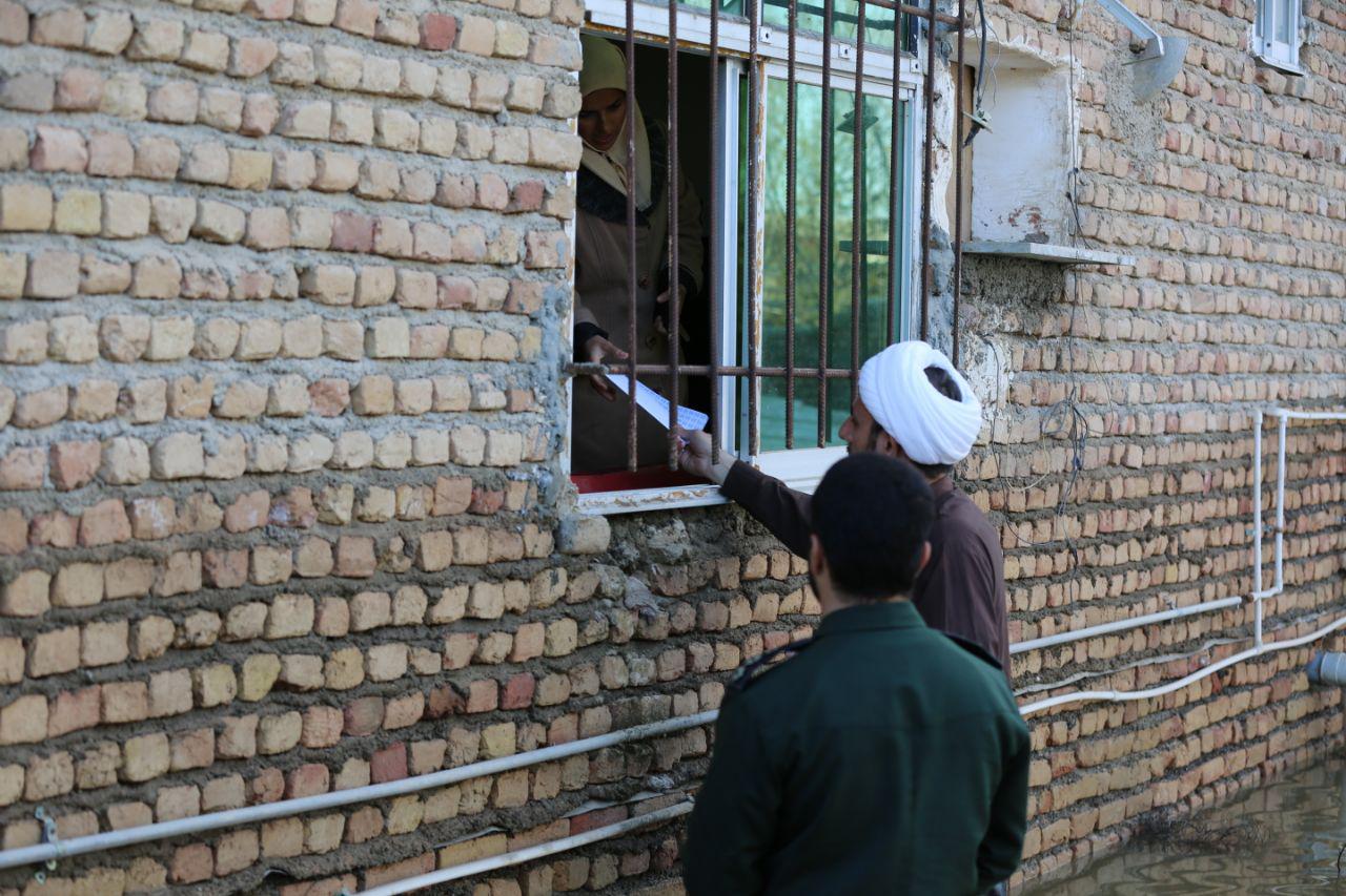 گزارش تصویری از حضور تیم امدادرسانی هیأت رزمندگان اسلام در شهرستان آق قلا گزارش تصویری از حضور تیم امدادرسانی هیأت رزمندگان اسلام در شهرستان آق قلا
