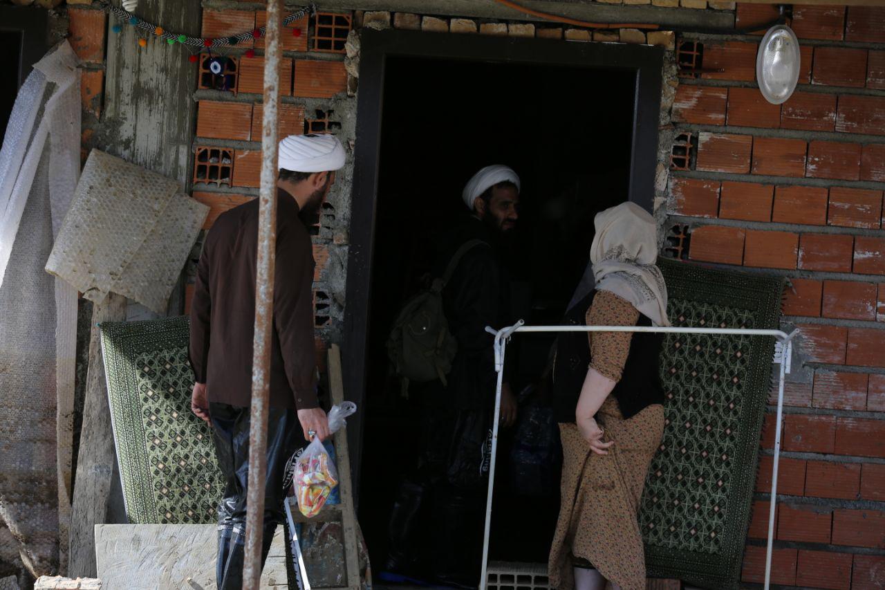 گزارش تصویری از حضور تیم امدادرسانی هیأت رزمندگان اسلام در شهرستان آق قلا گزارش تصویری از حضور تیم امدادرسانی هیأت رزمندگان اسلام در شهرستان آق قلا