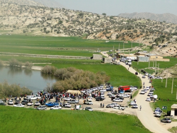 استقبال گسترده گردشگران از مناطق تفریحی و تاریخی بهمئی