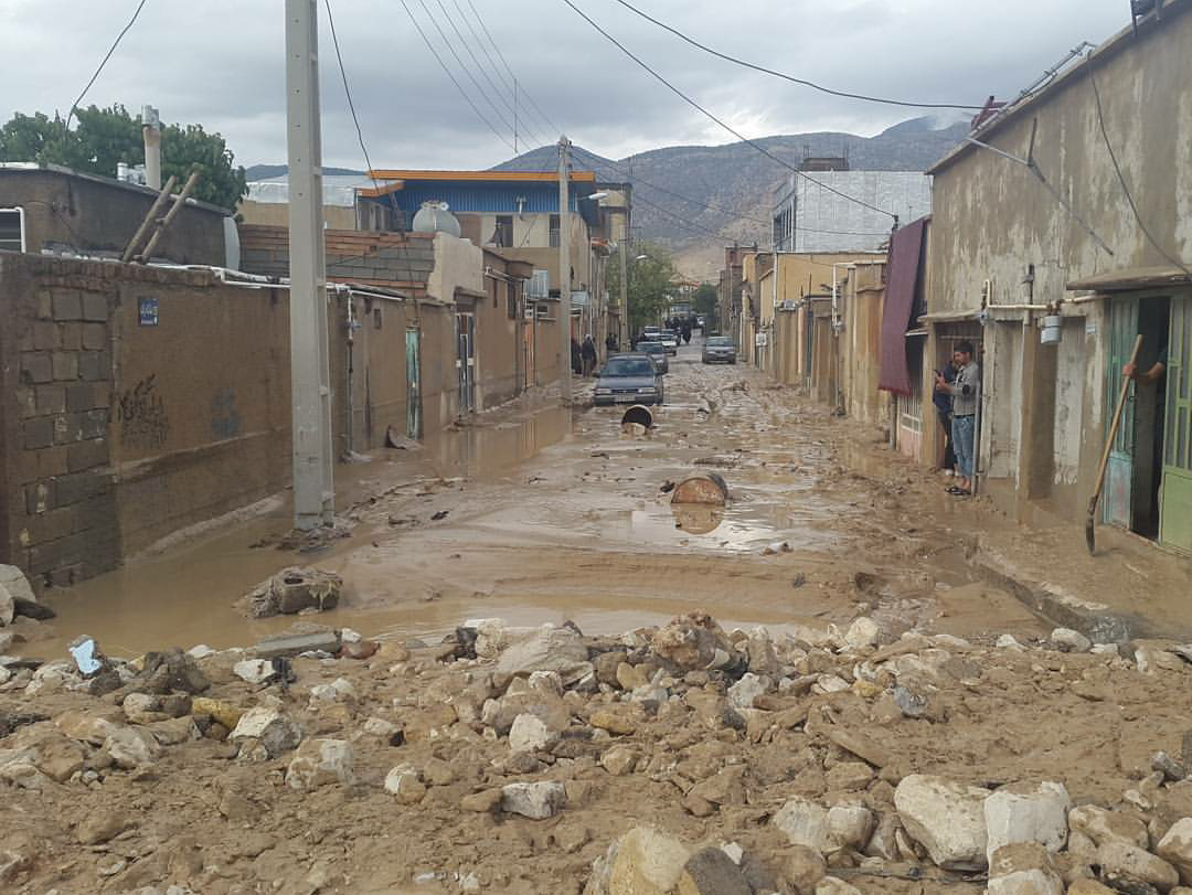 مسدود شدن راه روستایی چم ریته سیروان مسدود شدن راه روستایی چم ریته سیروان