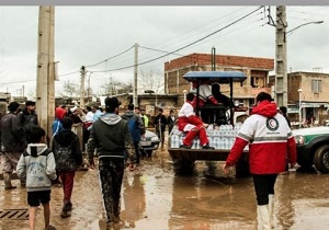 سمنانی‌ها ۲۲ قلم کالا به سیل‌زدگان استان گلستان کمک کردند