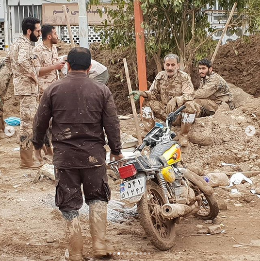 روایت تصویری جواد موگویی از سیل لرستان / تشبیه سیل لرستان به فیلم &laquo;چ&raquo; به روایت&zwnj;گری جواد موگویی