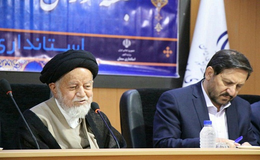 استانداری خانه مردم است و باید پاسخگوی مشکلات مردم باشد