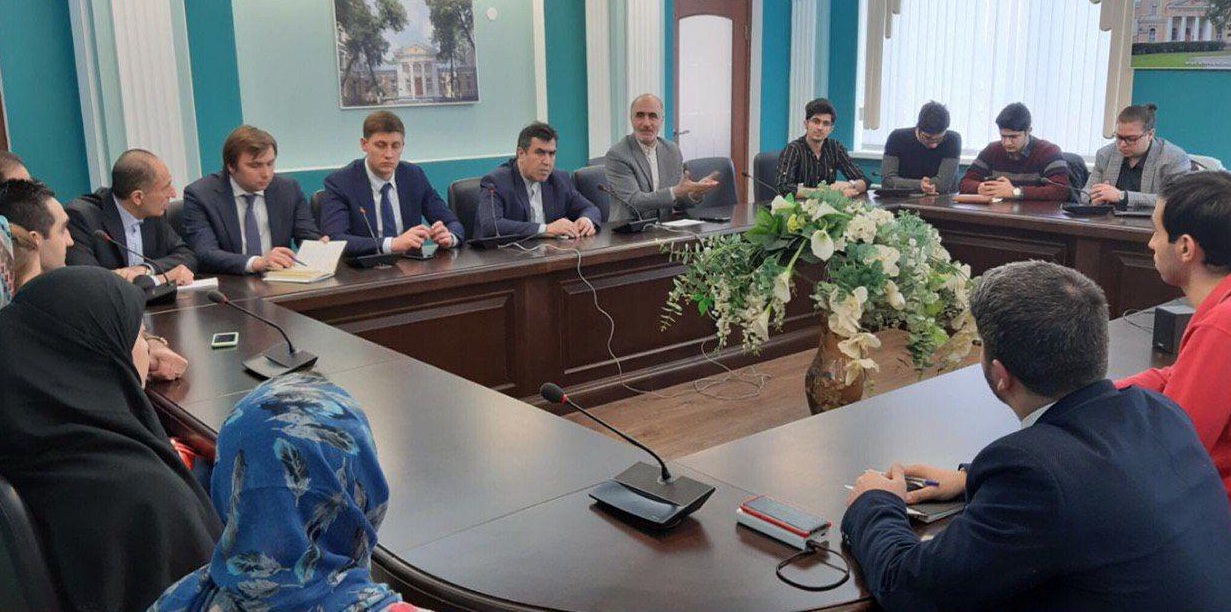 دیدار معاون سفیر ایران در مسکو با مقامات و دانشجویان ایرانی دانشگاه سچینوا