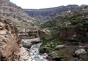 طبیعت زیبا و کم‌نظیر در لرستان + فیلم