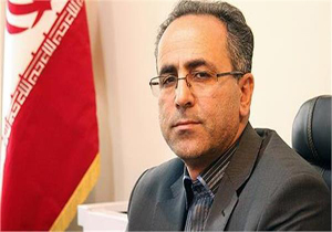 دریافت مقرری به کارگران بیکار شده ناشی از سیل در فارس
