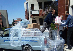 صنعتگران فارس به یاری سیل زدگان شتافتند