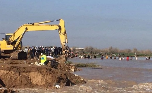 خیران یزدی برای کمک به سیل زدگان بسیج شدند+تصاویر خیران یزدی برای کمک به سیل زدگان بسیج شدند+تصاویر