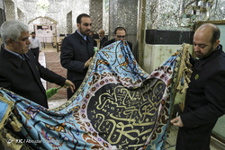 آيين تعويض پرچم گنبد حضرت عبدالعظيم(ع)