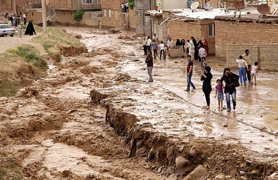 راه اندازی ۳۵ مهدکودک سیار در مناطق سیل زده