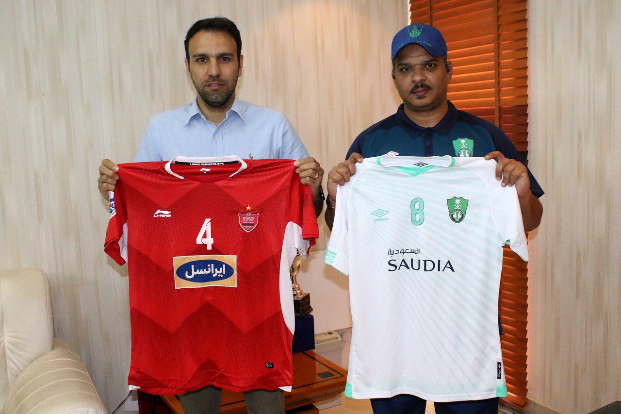رونمایی از پیراهن های پرسپولیس و الاهلی عربستان