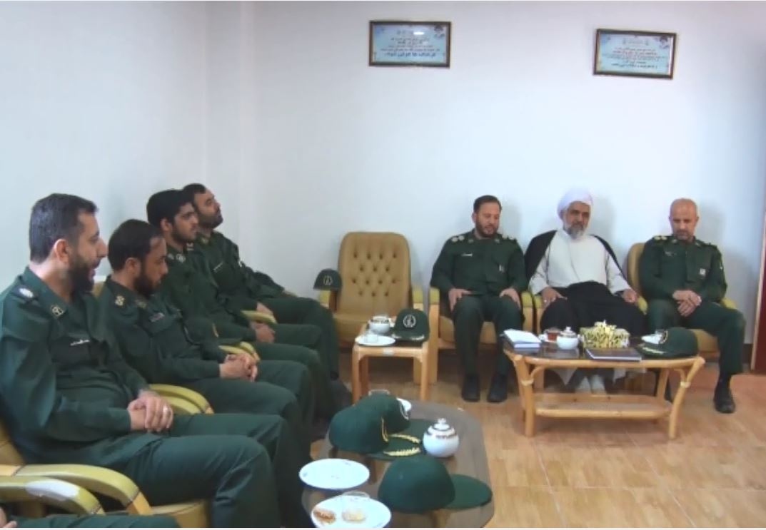 دیدار پاسداران زرندیه با امام جمعه در آستانه روز ولادت امام حسین (ع)