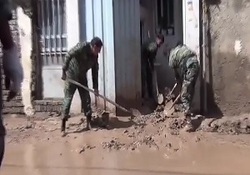 مراسم گلریزان ورزشکاران برای سیل زدگان + فیلم