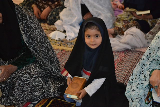 وقتی اعتکاف دانش آموزی هست، چرا نوع مهدکودکی آن نباشد؟