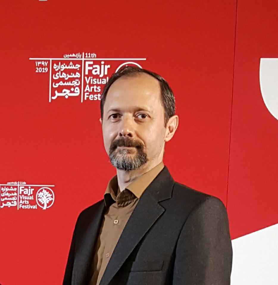 در پژوهش های خوشنویسی با فقر مفرط روبرو هستیم / دوری از تعصب، لازمۀ پیشرفت در هنر است