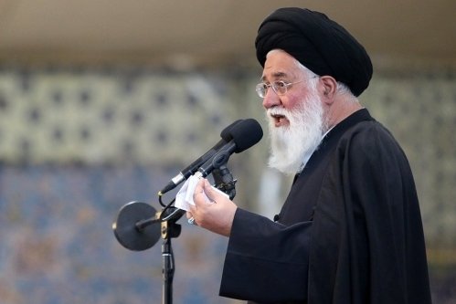 در گام دوم انقلاب قدم&zwnj;ها را محکم&zwnj;تر برمی داریم