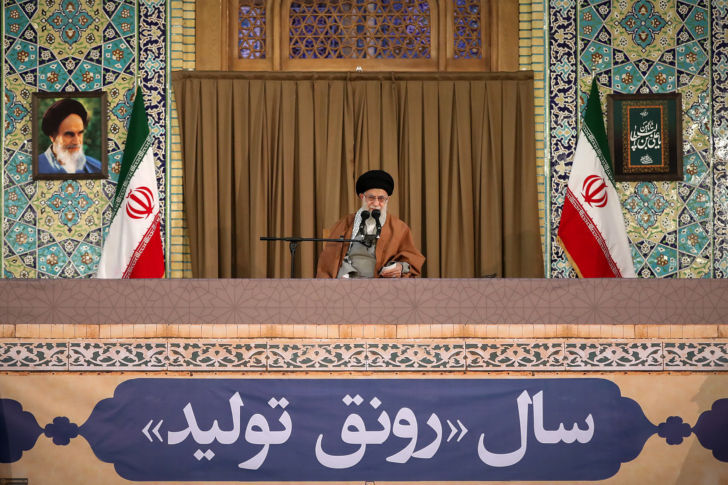 واکنش ۲۰۰ نماینده به گلایه نوروزی رهبر انقلاب از مجلسی&zwnj;ها+ تصویرنامه