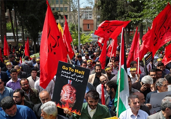 تجمع دانشجویان در محکومیت اقدام آمریکا علیه سپاه
