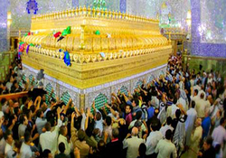 غبارروبی مضجع مطهر حضرت امام رضا(ع) با حضور مراجع عظام تقلید + فیلم