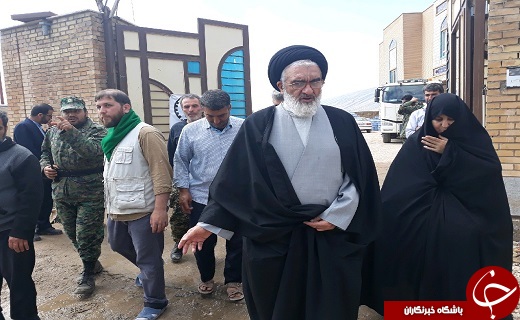 بازدید تولیت آستان بانوی کرامت از مناطق سیل زده پلدختر و گروه&zwnj;های جهادی