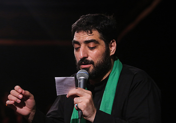مولودی خوانی بنی فاطمه با لباس سبز پاسداری