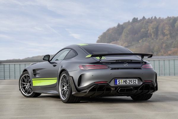 مرسدس تولید سری فیس&zwnj;لیفت AMG GT 2020 را آغاز کرد +تصاویر