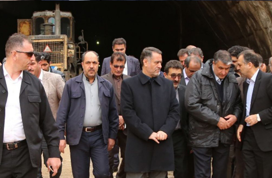 بازدید وزیر راه از مناطق سیل زده چهارمحال و بختیاری