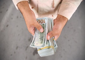کشف بیش از ۵۴ میلیارد ریال ارز قاچاق در بیله سوار