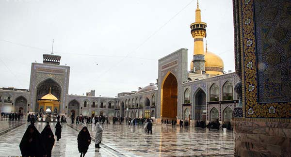 بارش شدید باران در حرم مطهر امام رضا(ع) +فیلم