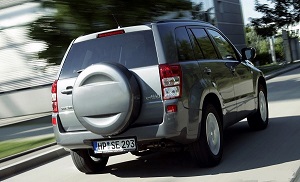 فراخوان بزرگ Suzuki Grand Vitara و Kizashi به دلیل نقص فنی +تصاویر