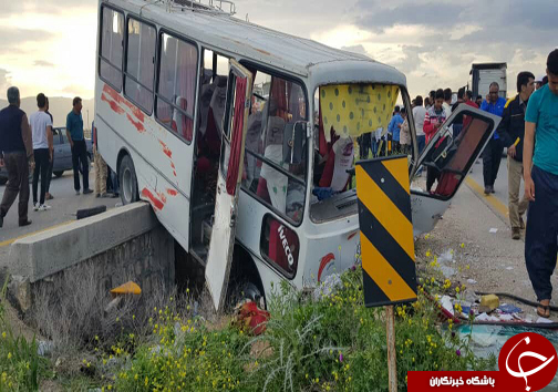 تصادف خونین یک دستگاه مینی بوس حامل دانش آموزان با یک دستگاه خودرو پراید/ ۲۳ نفر کشته و مصدوم شدند