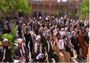 تجمع طلاب و روحانیون بیرجند در حمایت از سپاه