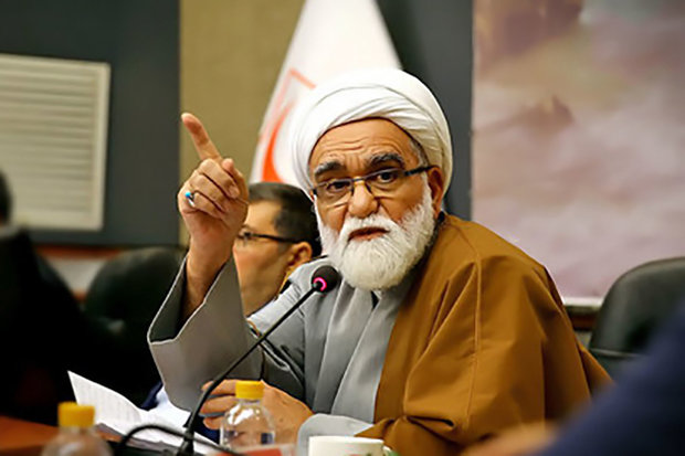 نماینده، ولی فقیه در جمعیت هلال‌احمر وارد لرستان شد