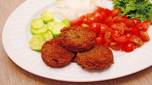 فلافل مرغ خانگی  ترد و خوشمزه + دستور تهیه
