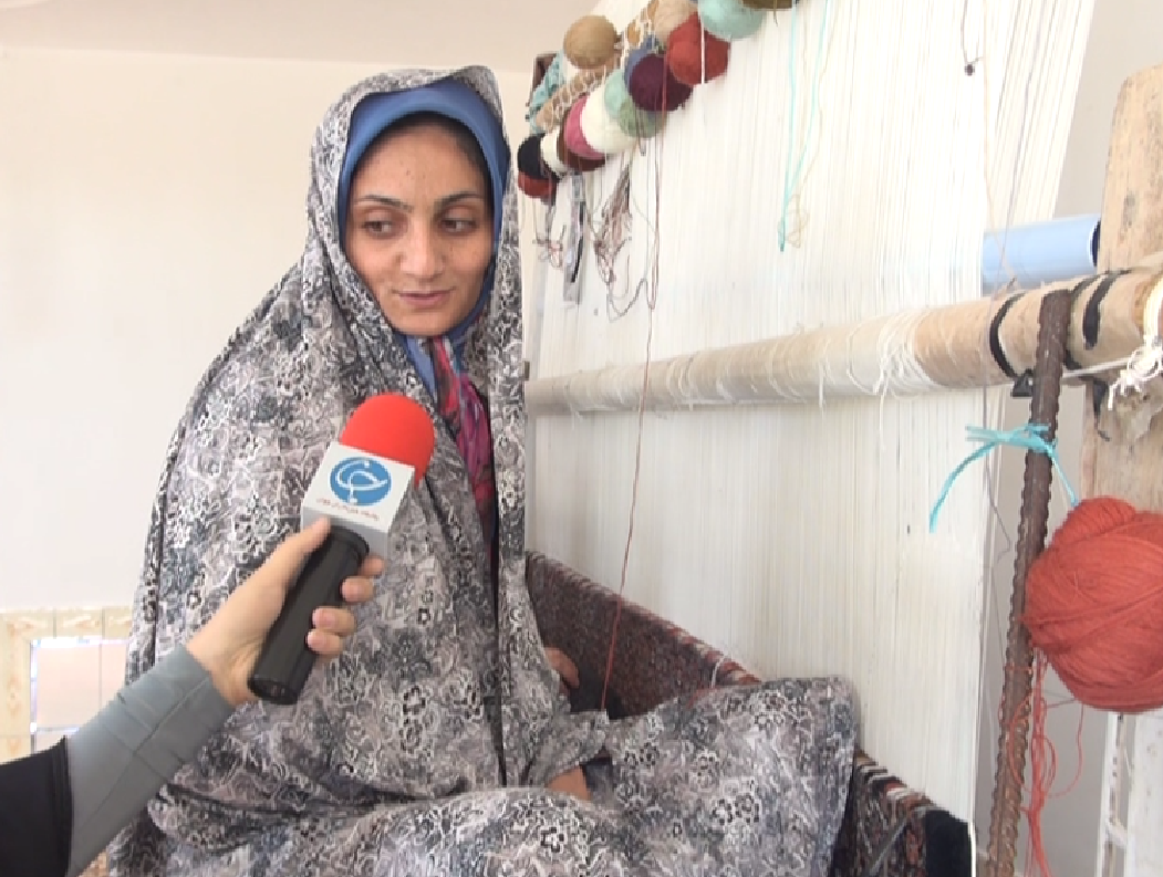 شکوه قدمت زنجان در فرش&zwnj;های آهنین