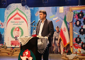 چهره‌های شاخص هنر انقلاب در کردستان معرفی شدند