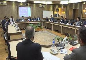کمک احزاب به آگاهی سیاسی و انتخاب درست مردم
