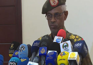 ارتش سودان در بیانیه‌ای برکناری و بازداشت عمر البشیر را تایید کرد