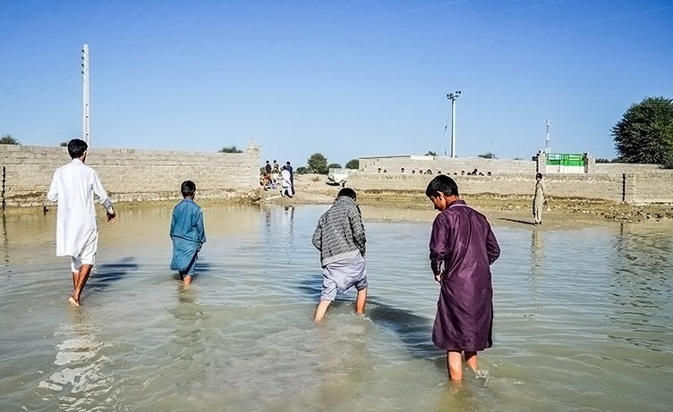 قطعی برق در دشتیاری چابهار تلفن همراه را هم قطع می&zwnj;کند