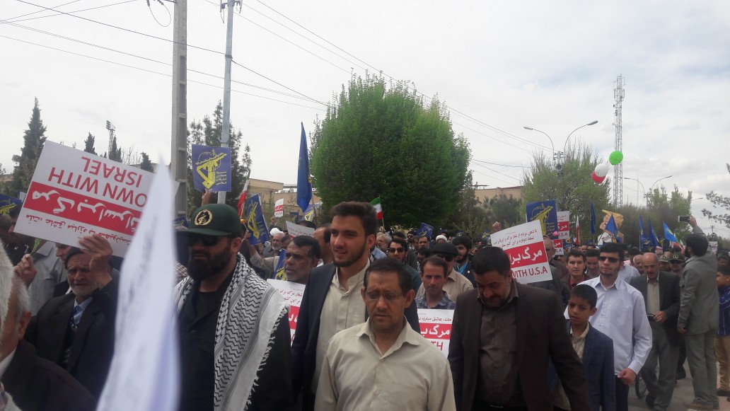 ما همه حامی سپاه هستیم
