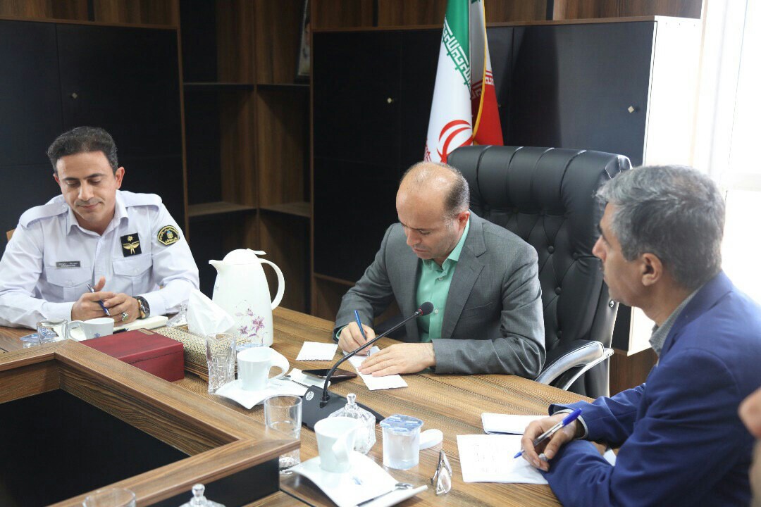 تشکیل جلسه فوق العاده ستاد مدیریت بحران بندر چابهار / اتخاذ تدابیر پیشگیرانه در برابر سیلاب/ تمهیدات ایمنی جلوگیری از خسارت به تجهیزات دریایی و بندری