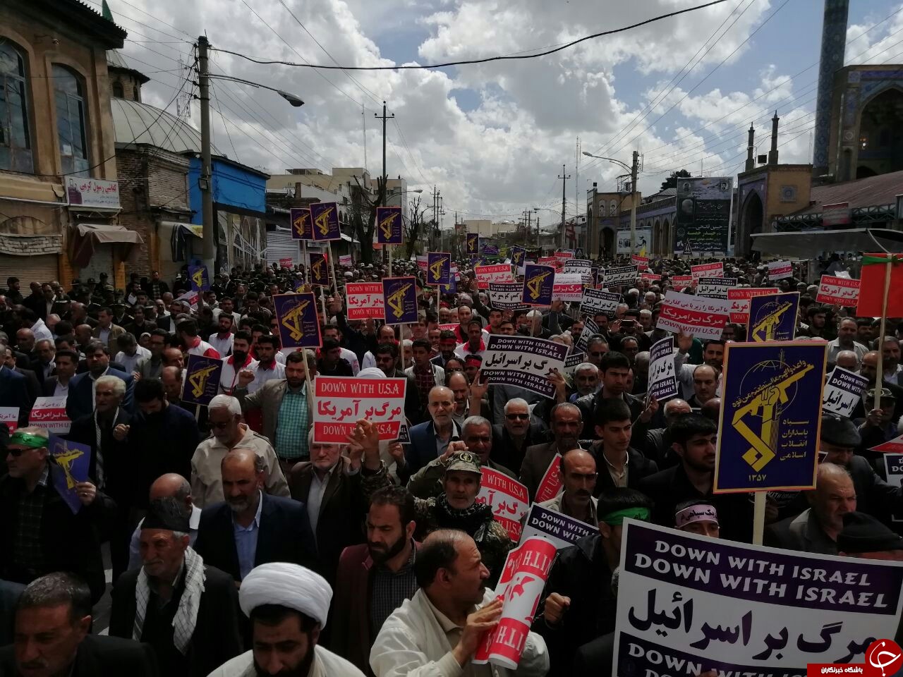 راهپیمایی نمازگزاران کرمانشاهی در حمایت از سپاه پاسداران انقلاب اسلامی