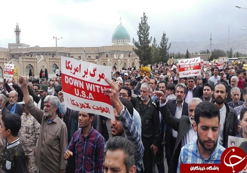 راهپیمایی نمازگزاران جمعه خراسان جنوبی در حمایت از سپاه+تصاویر
