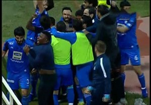 گل اول استقلال به سپاهان مورخ ۲۳ فروردین ۹۸ + فیلم