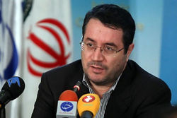 وزیر صنعت  معدن و تجارت به کرمانشاه آمد