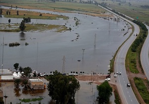 سطح آب رودخانه کارون در حال فروکش است